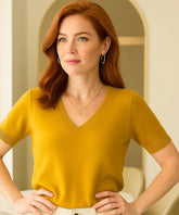 Comprar Blusa feminina de malha de lã amarelo com decote V e manga curta elegante em promoção ANELLIMN